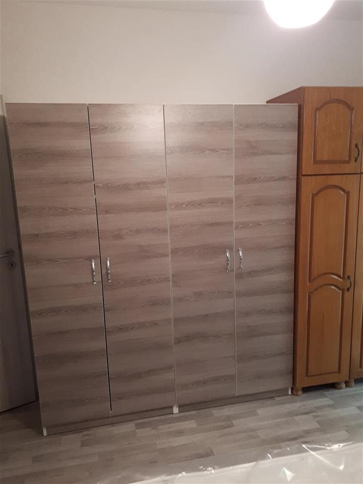 Banes me Qira ne Velani 4
