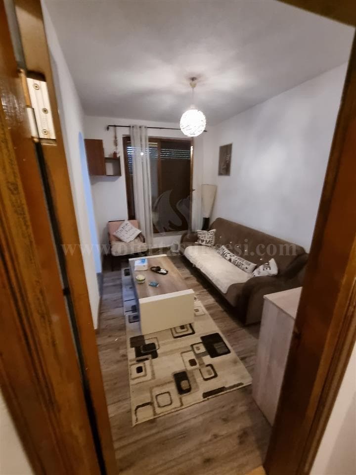 Banes ne qera ne Lagjen Arberia. 2