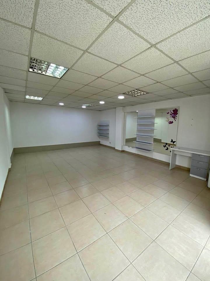 Lokal me qira - Fushe Kosove