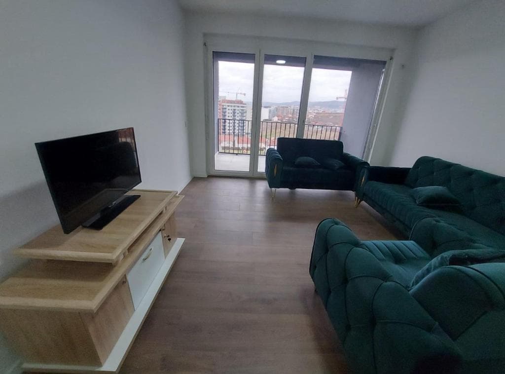 Banes me qera ne lagjen Prishtina e Re. 3