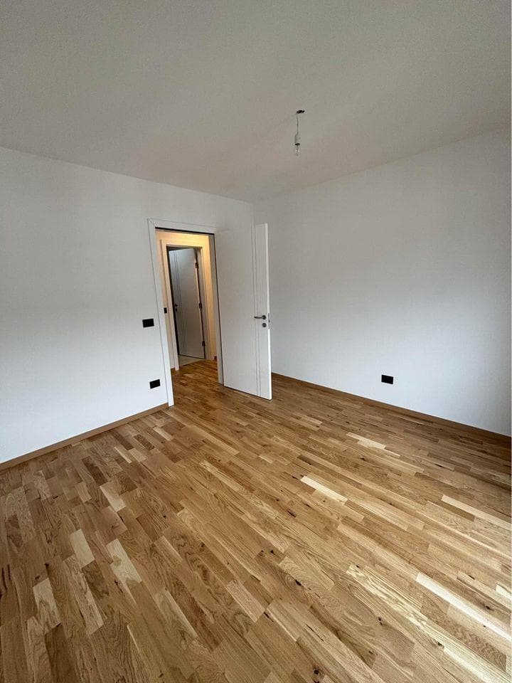 Banes me qera ne lagjen Mati 1. 4