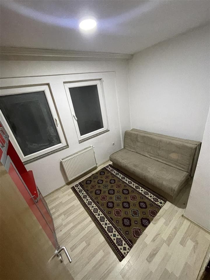 Banes me qira në Fushkosove. 4