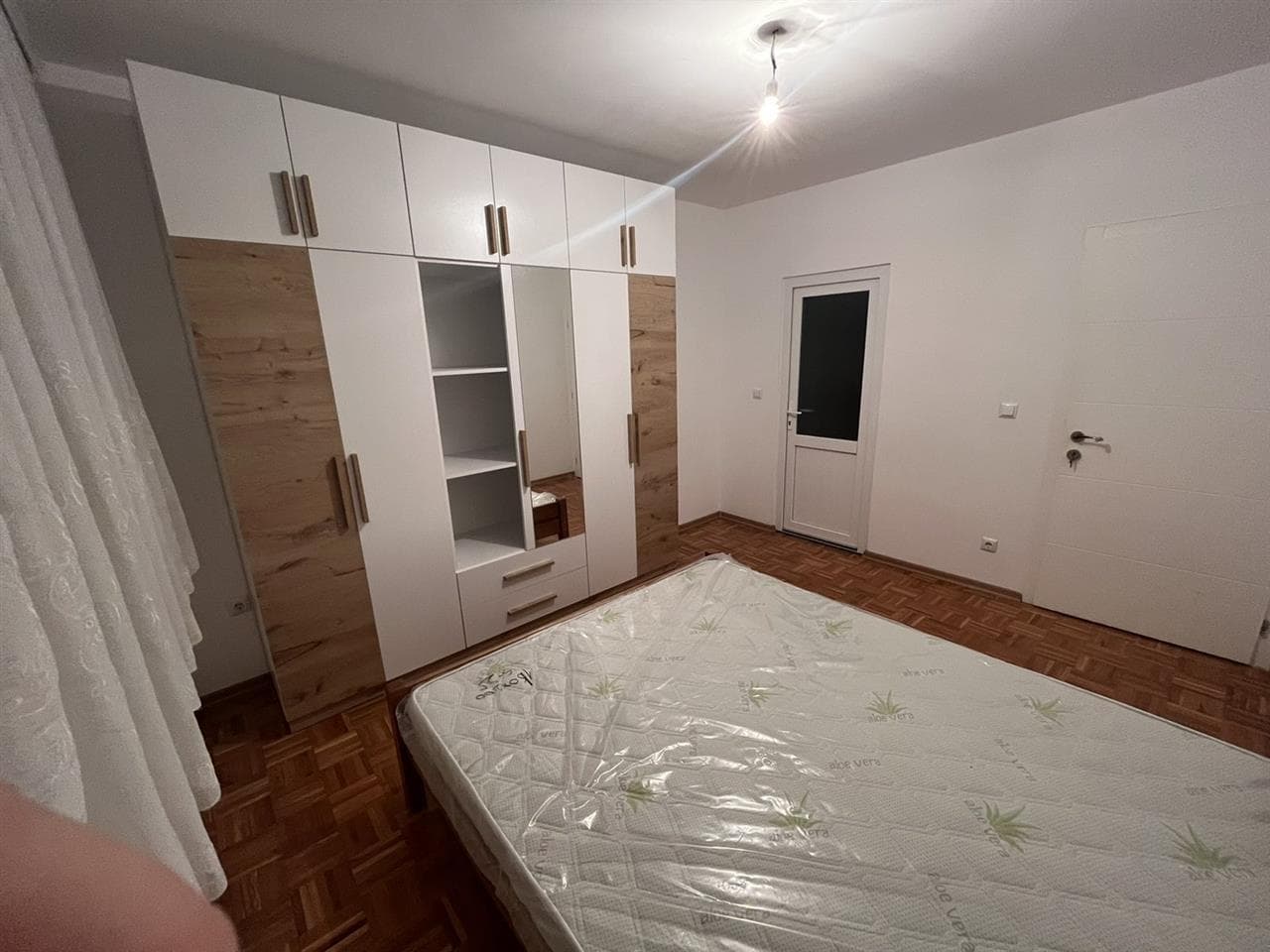 Banesa me qera ne lagjen Mati 1. 3