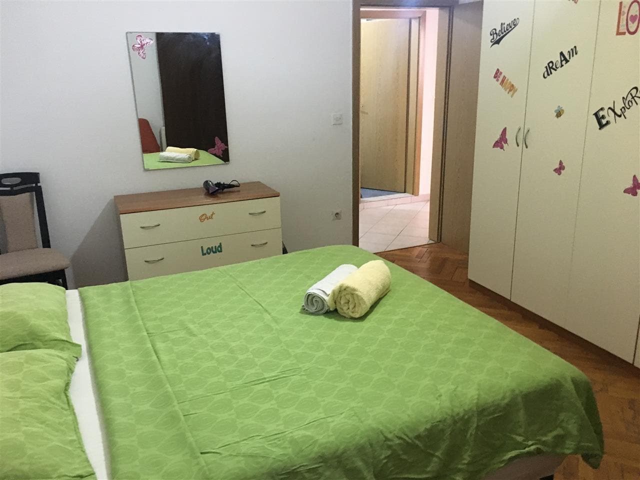 Banes me qera ne lagjen Aktash. 4