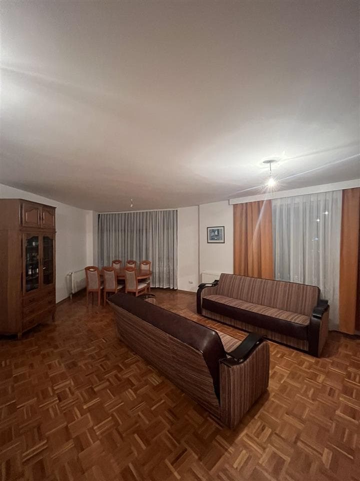 Banesa me qera ne lagjen Mati 1. 2