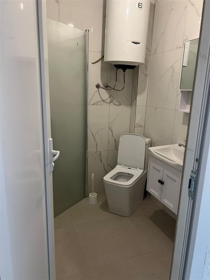 Banes per zyre me qera ne Ulpiane 3