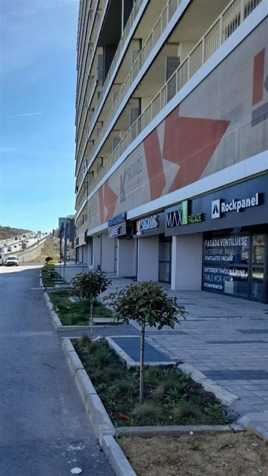 Lokal me qera ne Emshir 1
