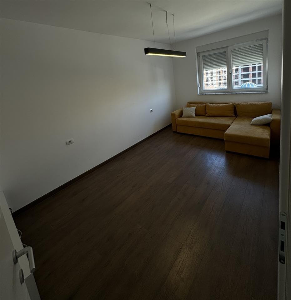Banese me qera per zyre ne Lagjen e Muhaxhereve