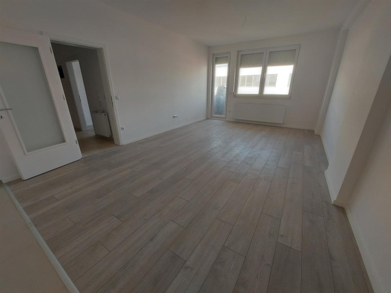 Banes ne shitje Mati 1, 900m2 4