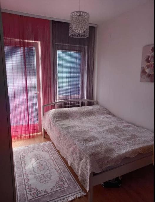 Banes ne shitje afer shkolle Pjeter Bogdani 45m2 4