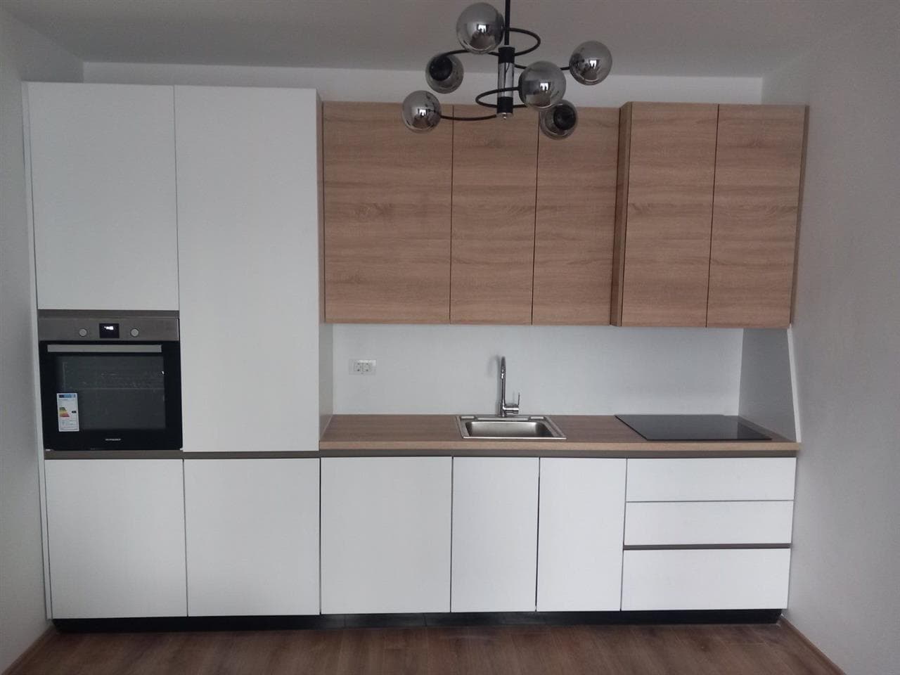 Banes me qera ne lagjen Prishtina e Re. 3