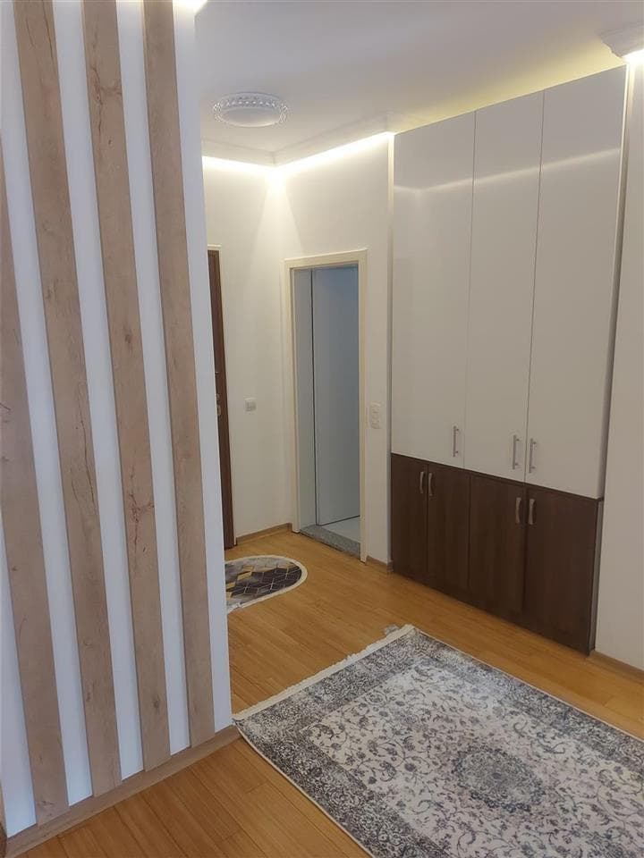 Banesa me qera ne lagjen Dragodan. 4