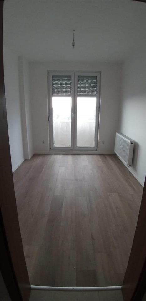 Penthouse me qera ne rrugen B. 4