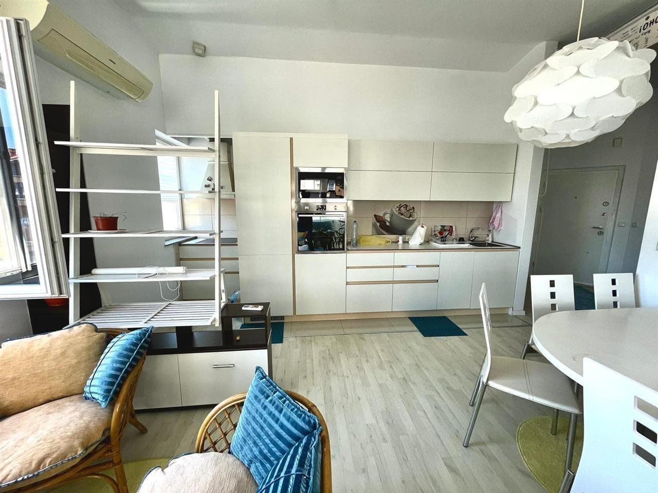 Penthouse me qera ne rrugen Bajram Kelmendi . 3