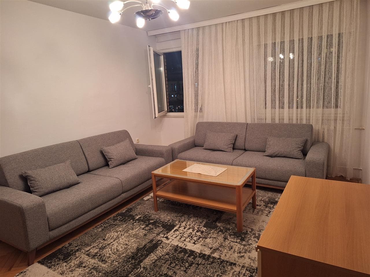 Banes me qira ne lagjen Dardania.