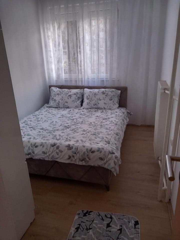 Banes me qera ne lagjen Dardania. 3
