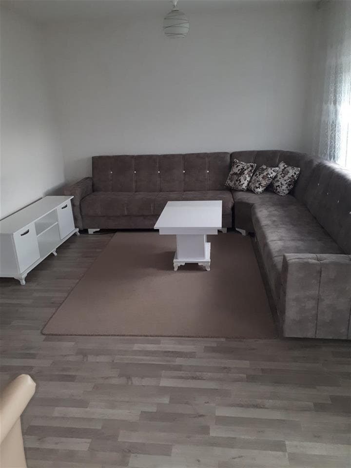 Banes me Qira ne Velani