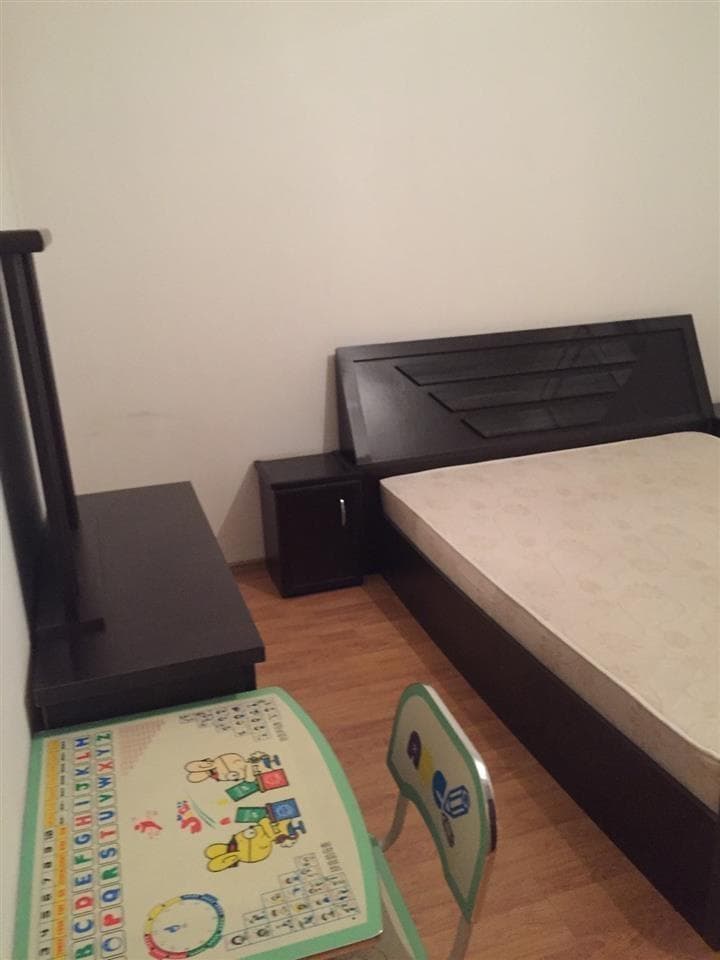 Lëshohet banesa me qera në Prishtinë te Rruga B (Mati I) 3