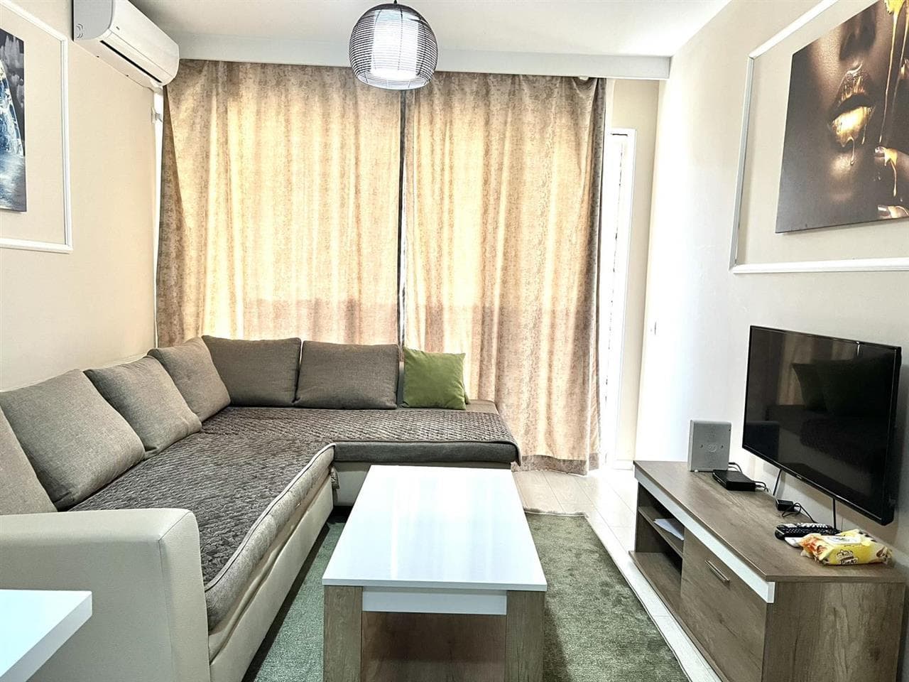 Banes me qera në Mati 1. 2