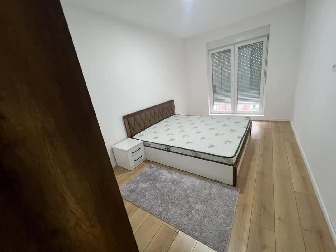 Banes me qera ne lagjen Bregu i Diellit. 3