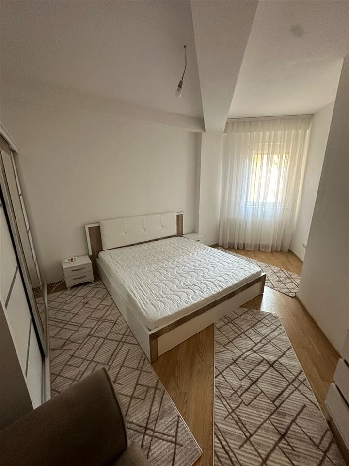Banesa me qira ne lagjen Mati 1. 3