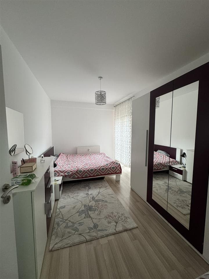 Banes me qira në Lagjen Mati 1. 4
