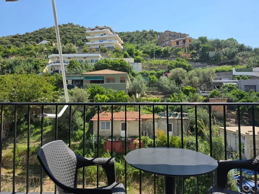 APARTAMENT ME QIRA NË LUNGOMARE, VLORË