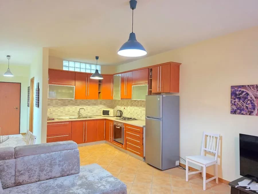 Apartament me garazh ne Lungomare