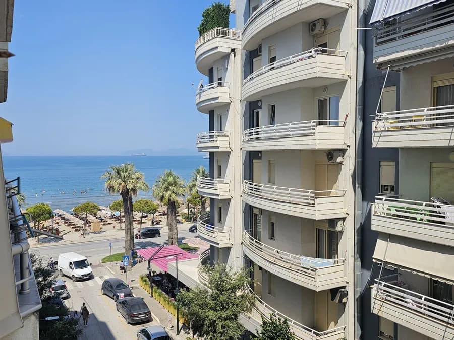 Apartament me garazh ne Lungomare