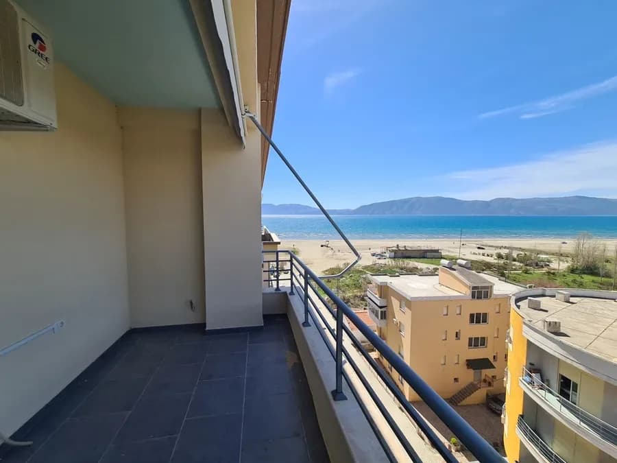 Me qira Apartament në Vlorë