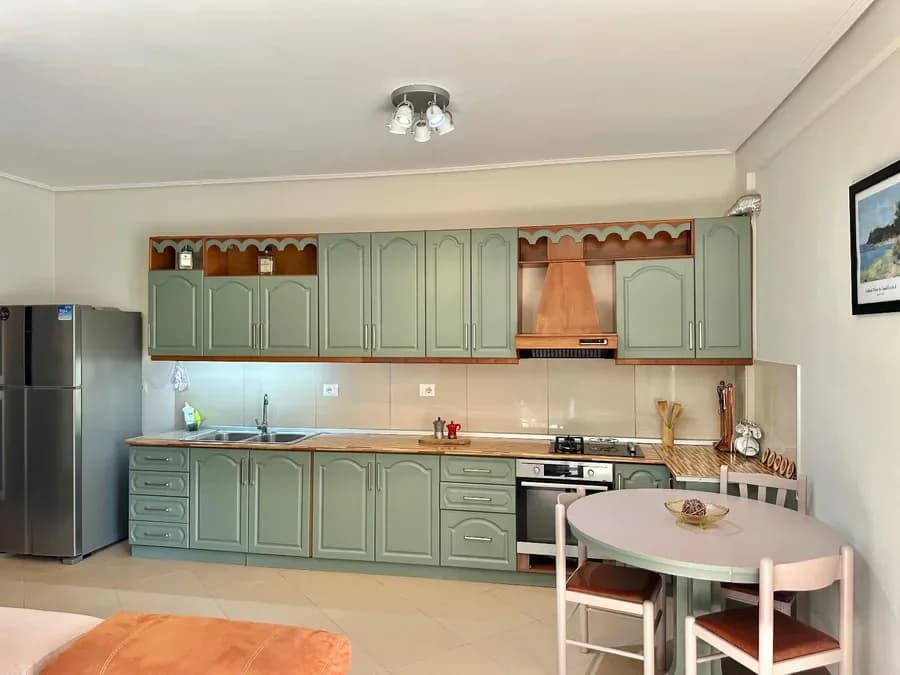 Apartament Modern me 2 Dhoma Gjummi për Qira në Qendër të Vlorës