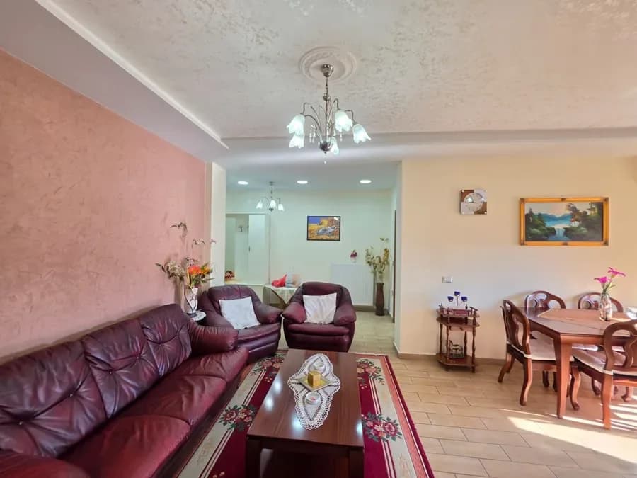 Shitet Apartament ne Blv Ismail Qemali, Vlore 3