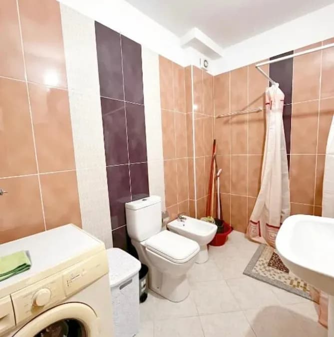 Apartament me qira ne Plazh te Vjeter 3