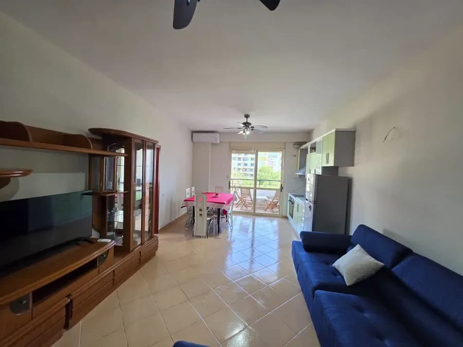 Apartament me qira në Lungomare