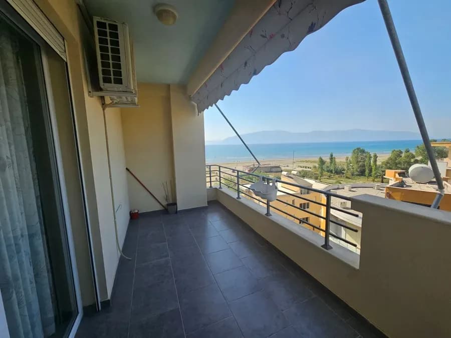 Me qira Apartament në Vlorë