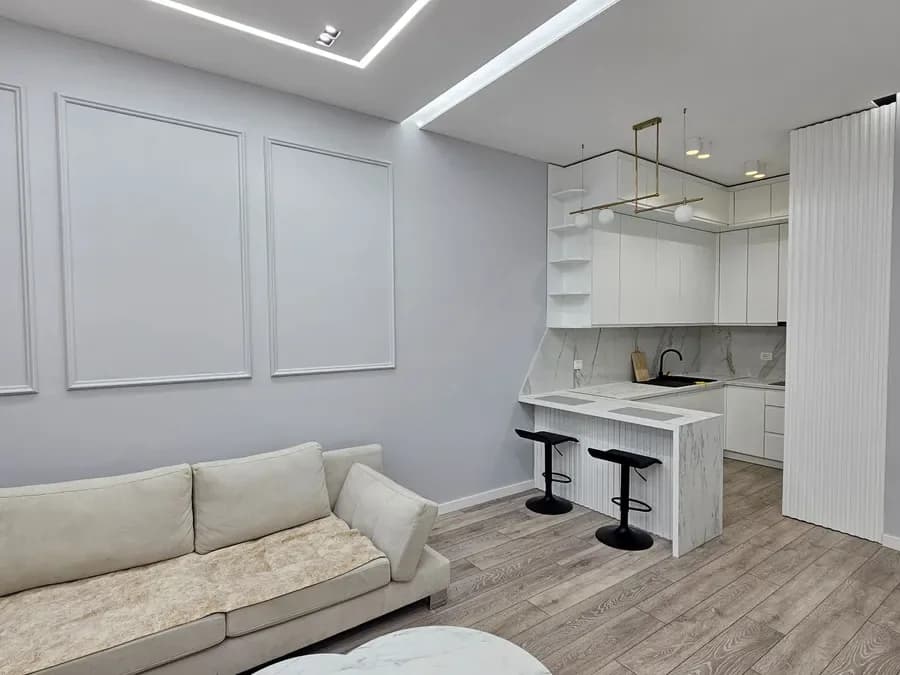 Apartament elegant me 2 dhoma gjumi për shitje në qendër të Vlorës 2