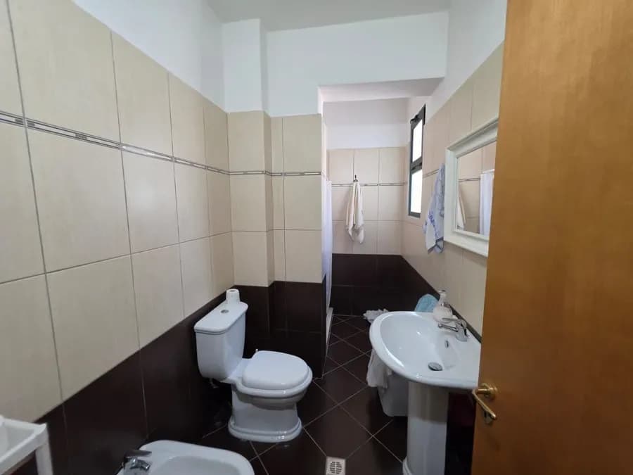 Apartament 2+2 per shitje 4