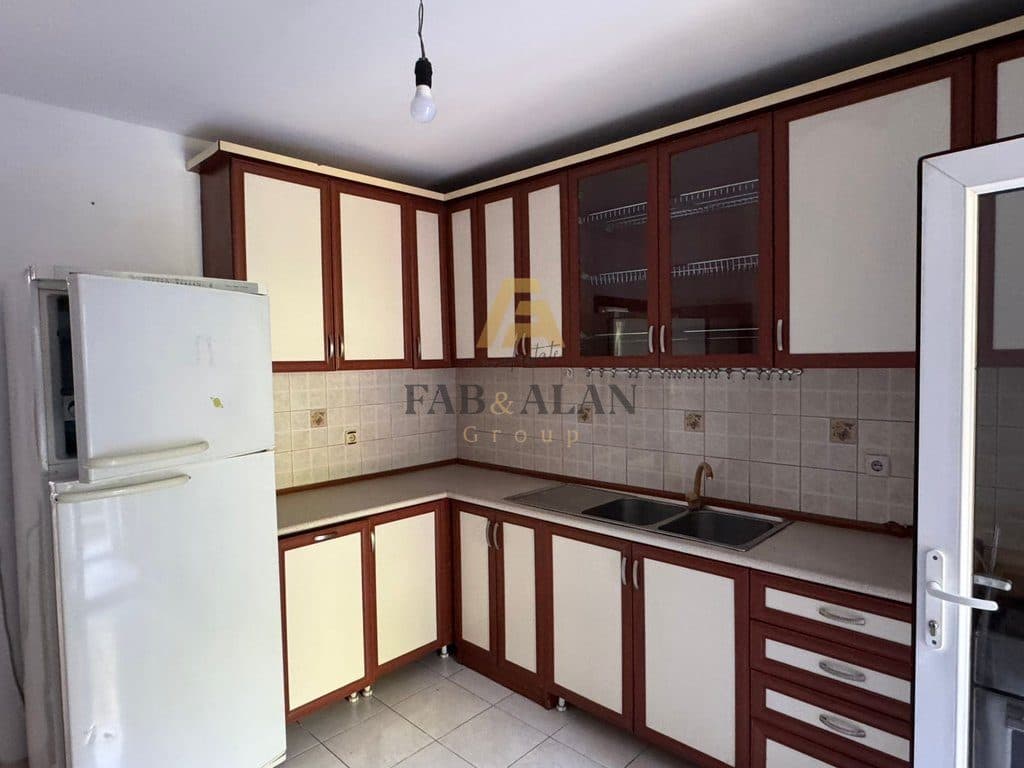 NE LAPRAKE APARTAMENT 2+1+2 PER QERA! 2