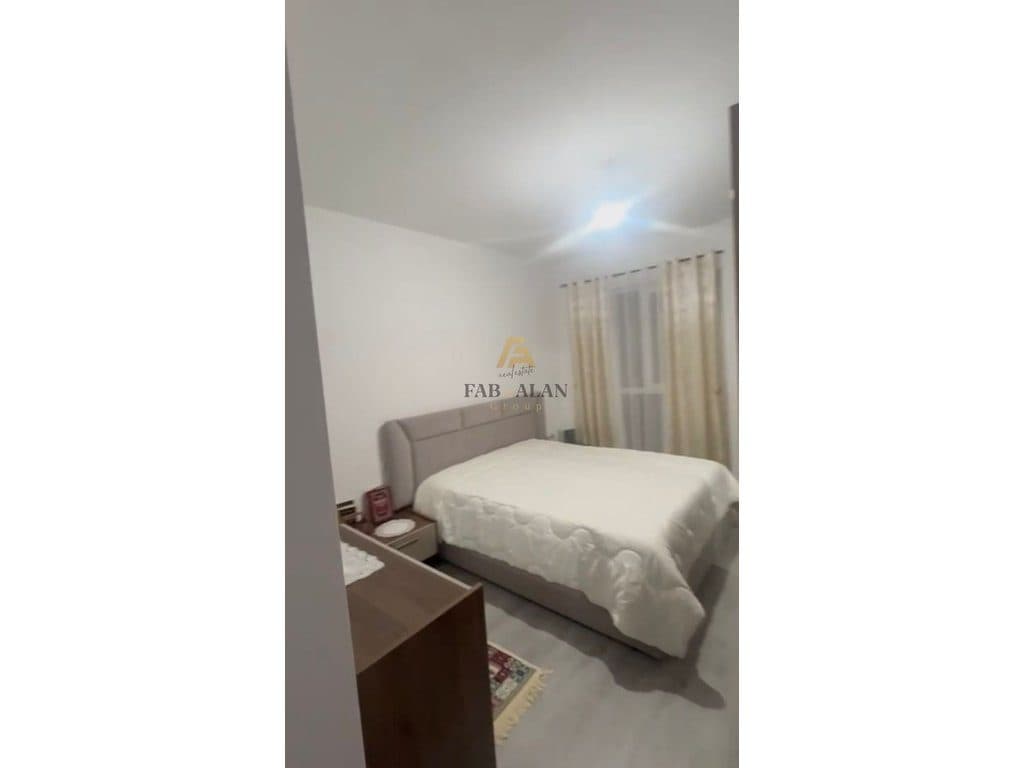 Shitet Apartament 2+1, plotësisht i mobiluar UNIVERS CITY QTU 4
