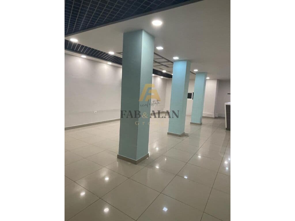 TEK KMY PRANE AMERIKAN 3 AMBIENT BIZNESI PER QERA! 4