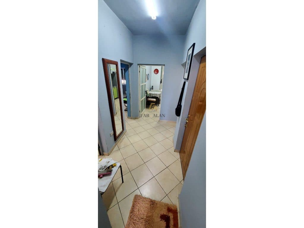 TEK RRUGA BARDHYL APARTAMENT 2+1 PER QERA! 3