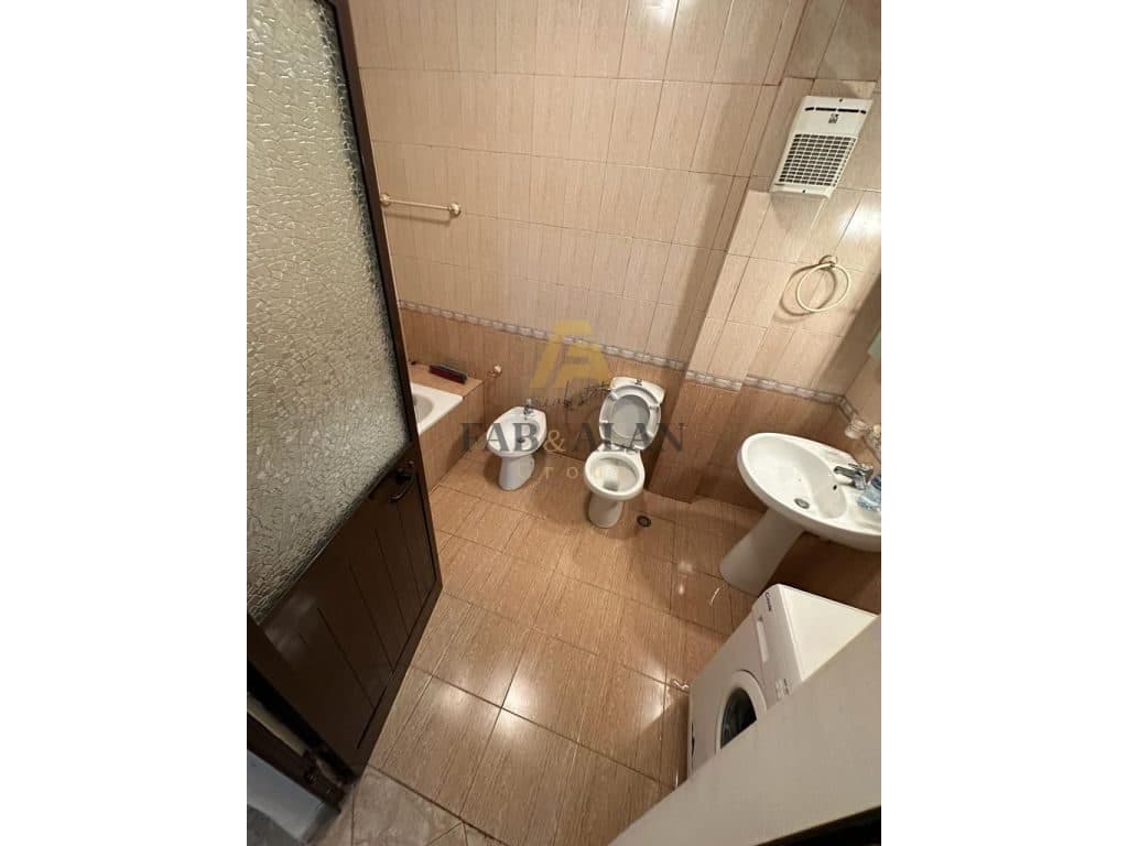 TEK RIZA CEROVA APARTAMENT 2+1+2 PER SHITJE! 2