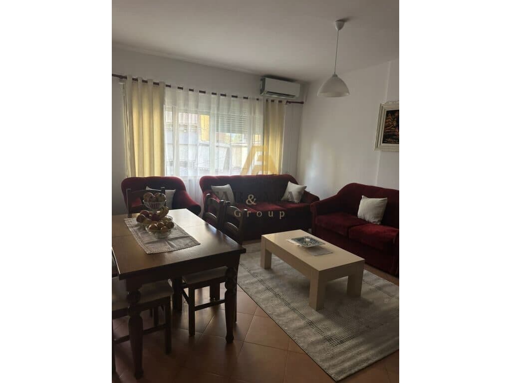 APARTAMENT 2+1+2 PER SHITJE TE KOPSHTI BOTANIK ! 3
