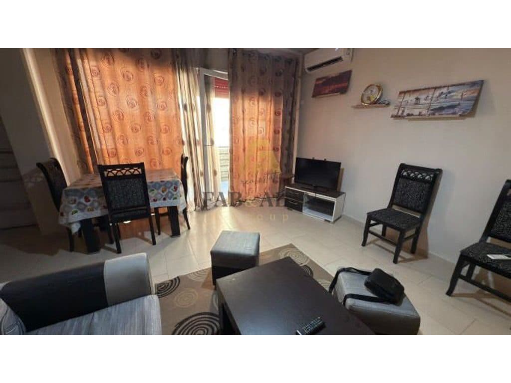 TEK RRETHI I PARE I ASTIRIT APARTAMENT 2+1+2 PER QERA! 2
