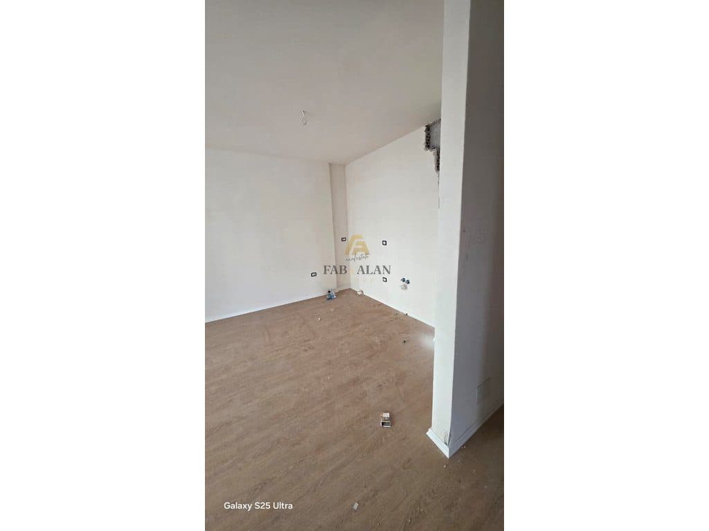 🏡 SHITET APARTAMENT 3+1+2 – BLLOKU I TURDIUT, TIRANË 4