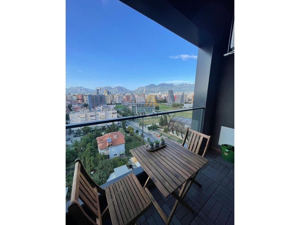 TEK RRUGA E KOSOVAREVE APARTAMENT 2+1 ME QERA! 4