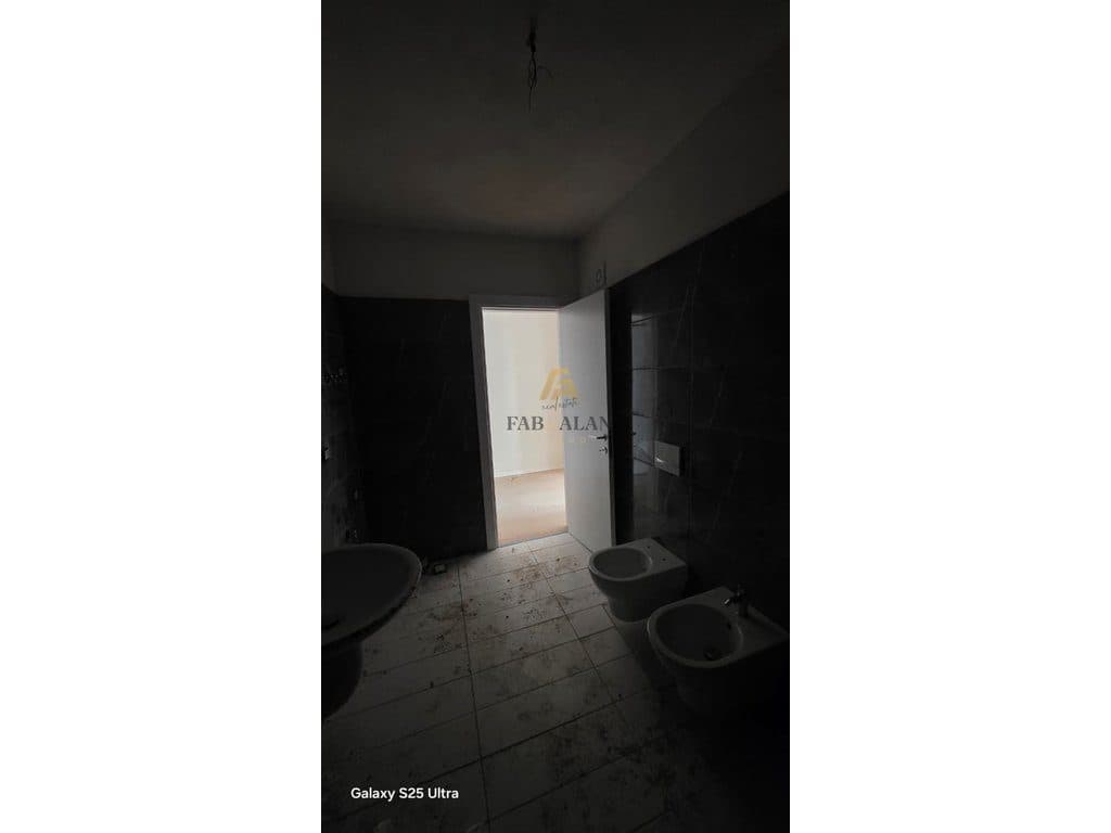 🏡 SHITET APARTAMENT 3+1+2 – BLLOKU I TURDIUT, TIRANË 3