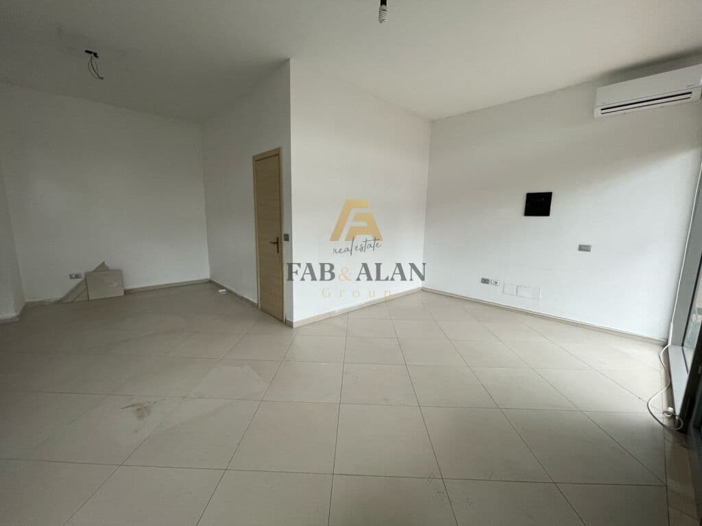 PRANE KOMISARIATIT NR. 4 AMBIENT BIZNESI PER QERA!