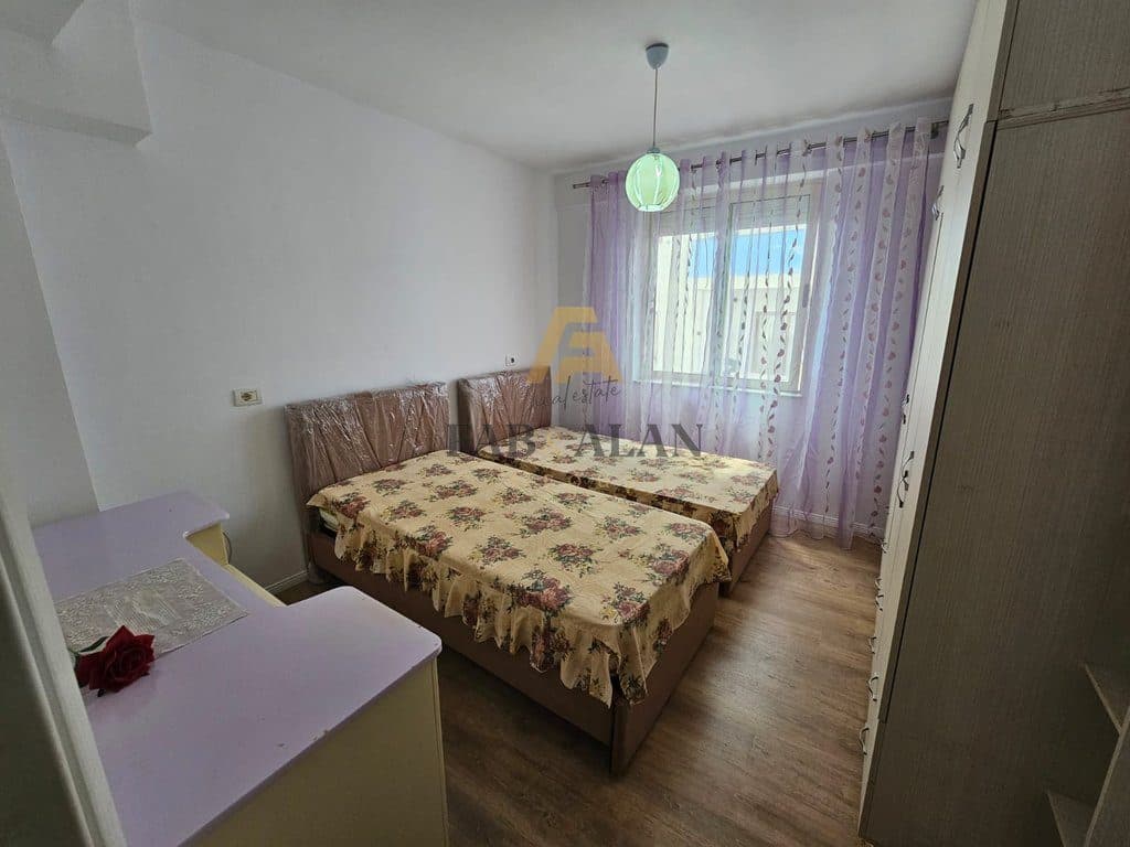 NE FRESK TEK ANA MARKET APARTAMENT 2+1 PER SHITJE! 3