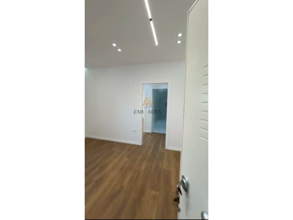 Apartament 1+1 Për Shitje në 21 Dhjetori, Tiranë - 165,000.00€ | 61 m²